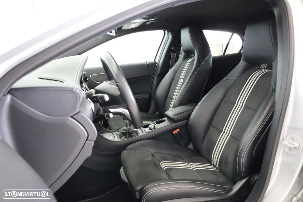 Mercedes-Benz GLA 180 Edition 1 - 21