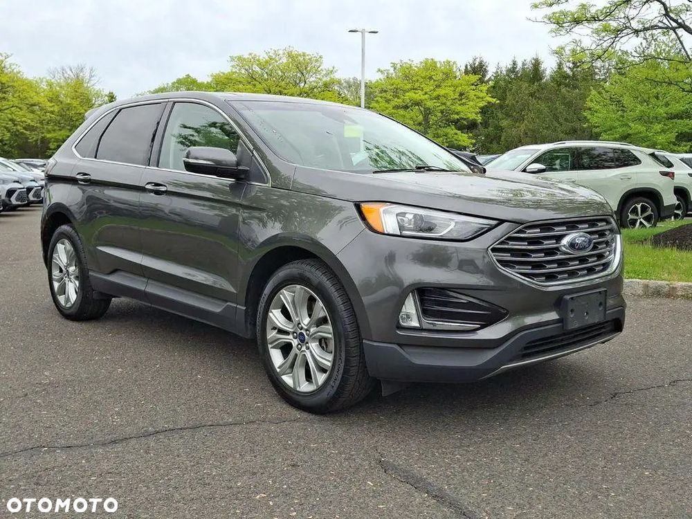 Ford Edge - 2