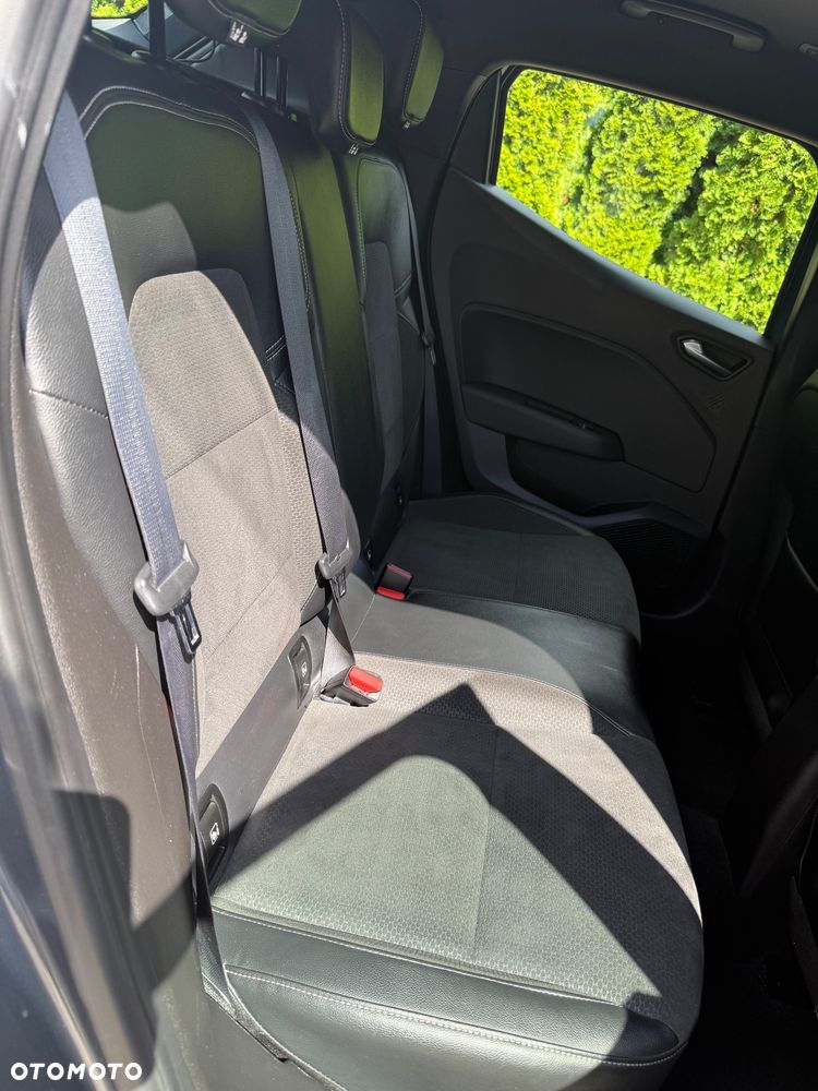 Renault Clio TCe 100 EXPERIENCE - 18