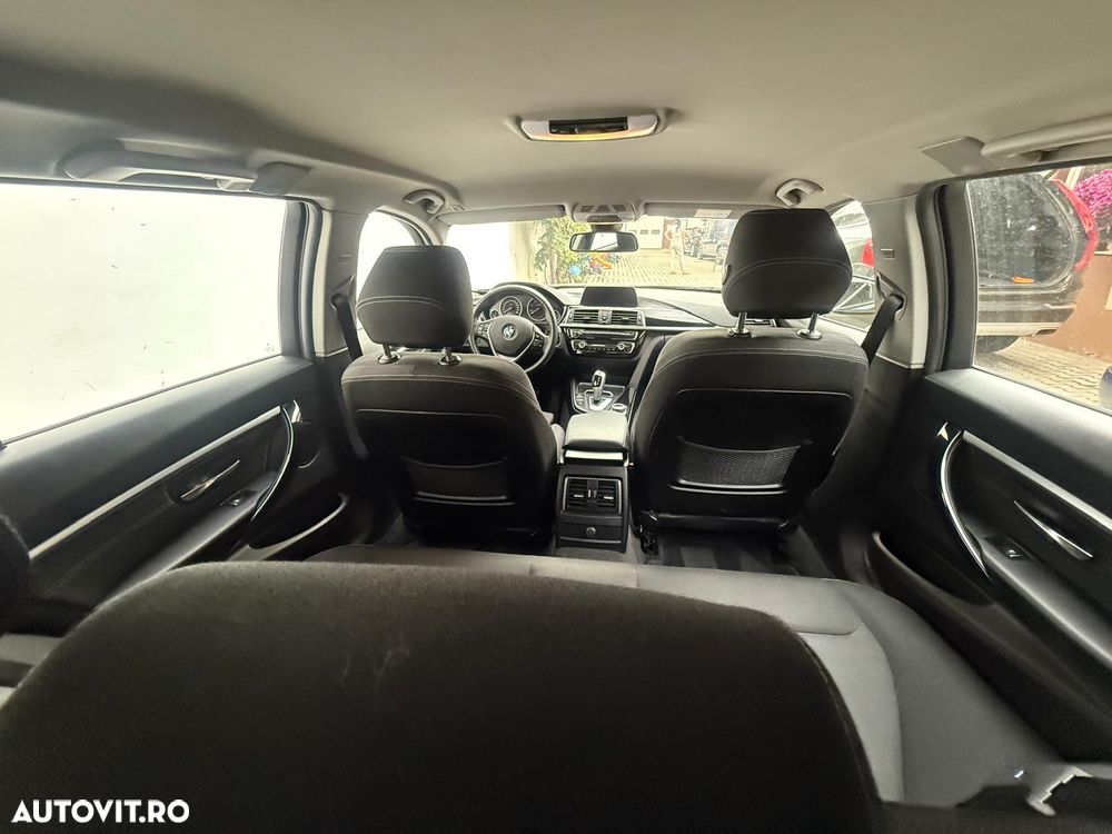 BMW Seria 3 - 24