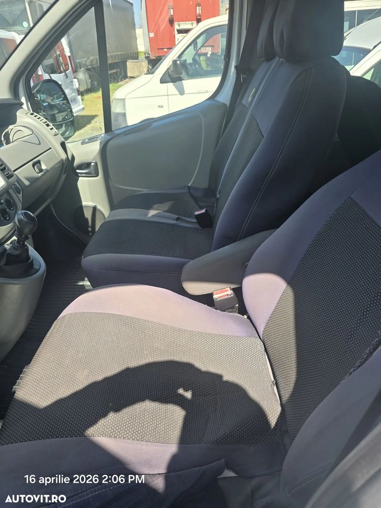 Renault Trafic Passenger L1H1 Authentique - 2