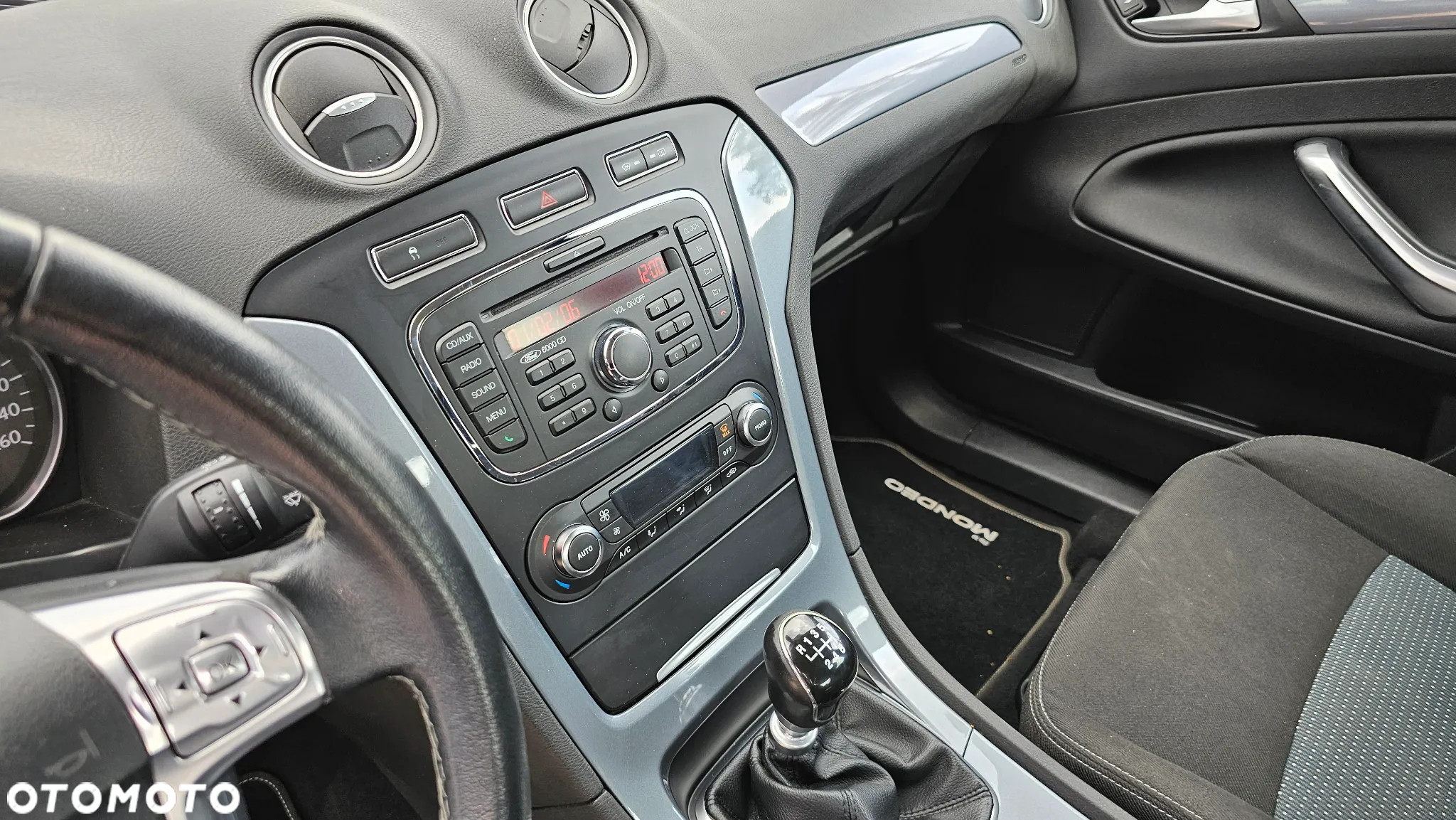 Ford Mondeo 1.6 T Trend - 19