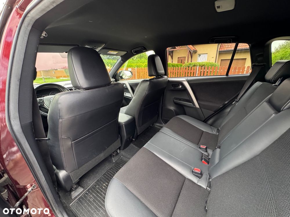 Toyota RAV4 2.0 D-4D Prestige 4x2 - 21