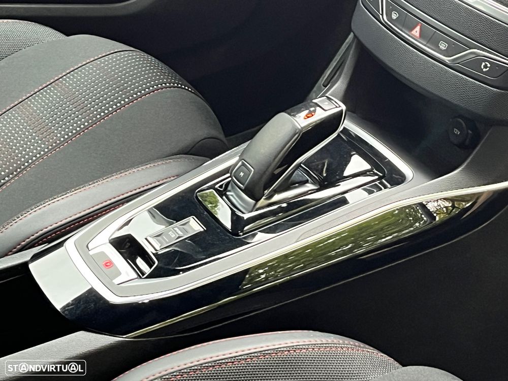 Peugeot 308 1.2 PureTech GT Pack EAT8 - 38
