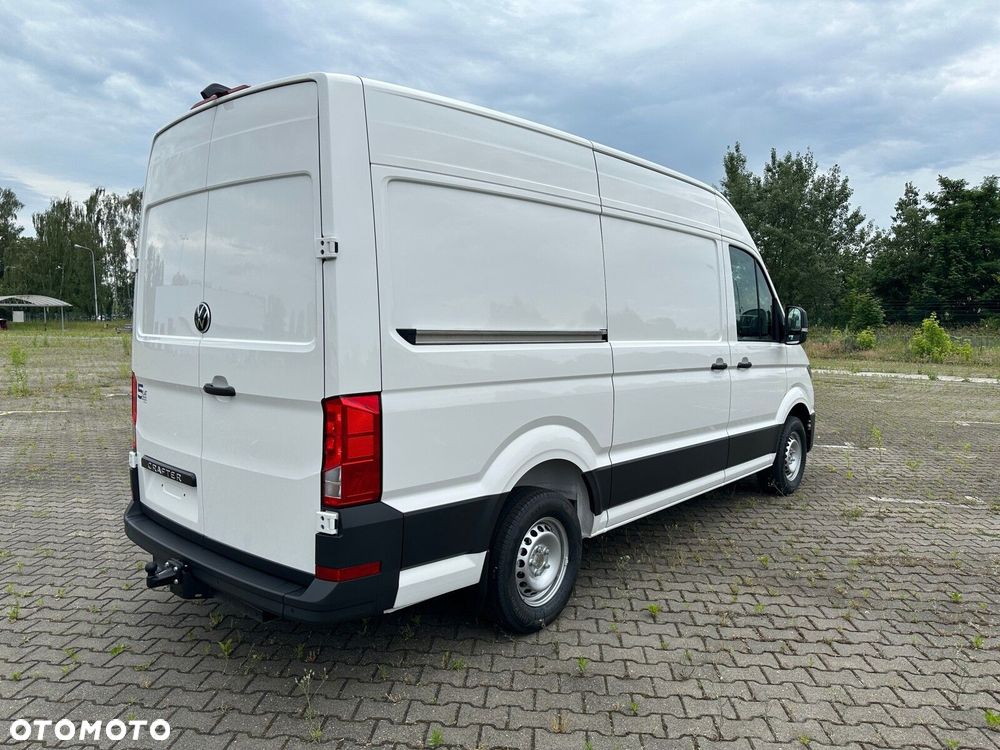 Volkswagen Crafter 35 2.0 TDI L3H3 3640 177 KM - 8