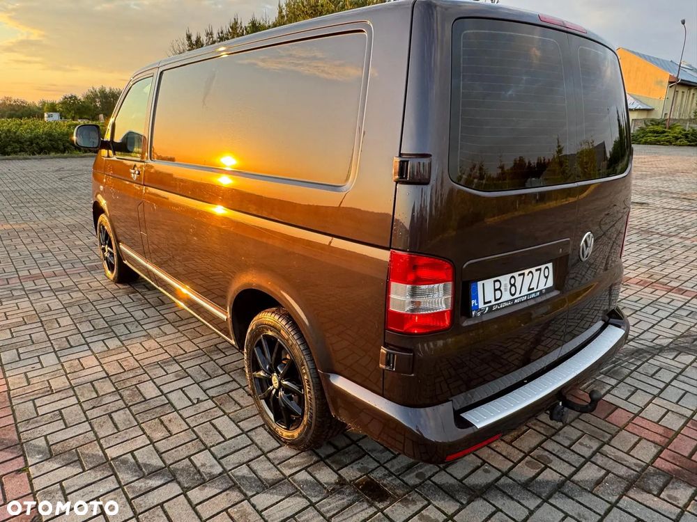 Volkswagen Transporter - 4