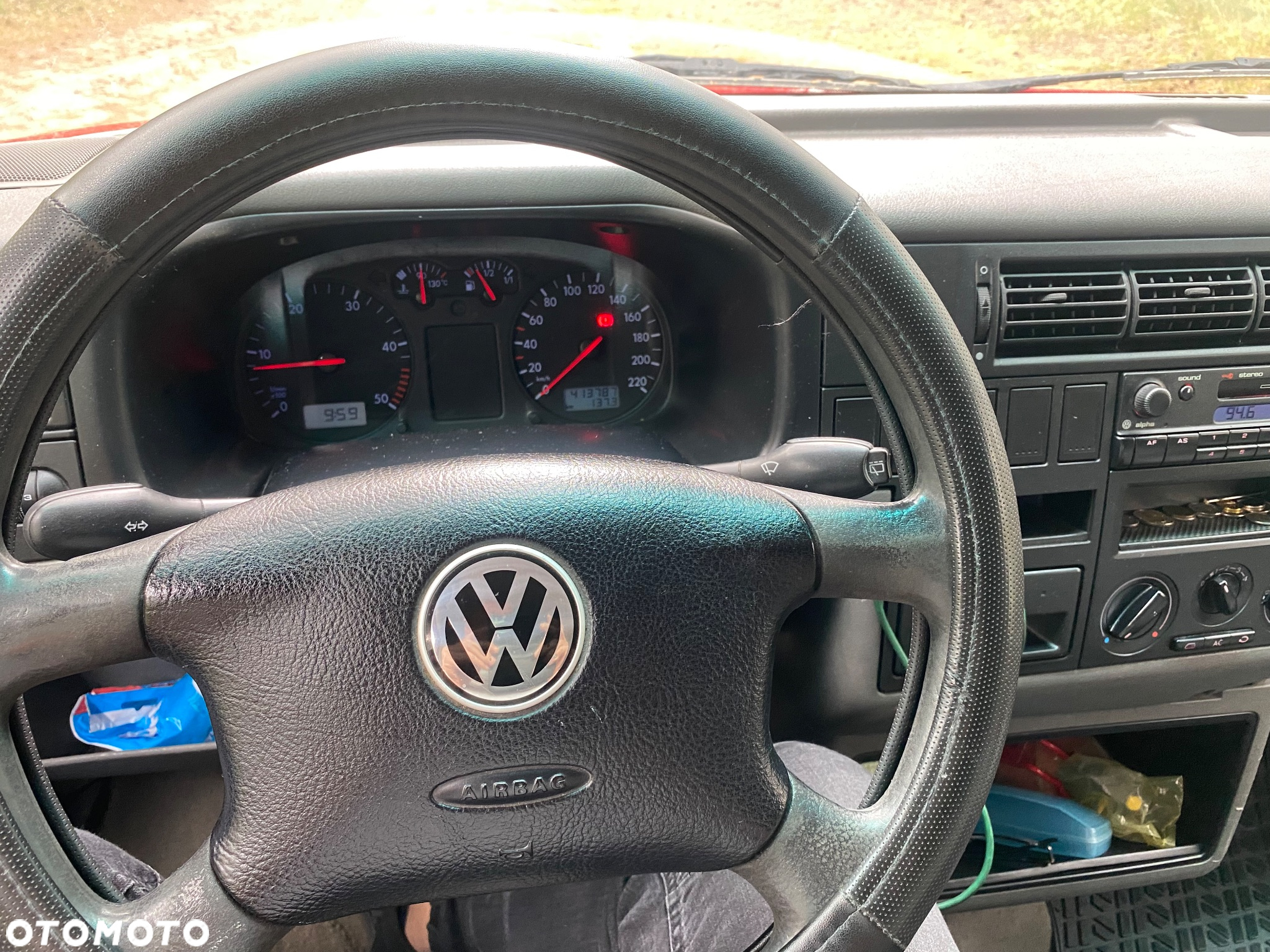 Volkswagen Caravelle - 22