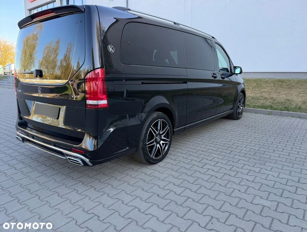Mercedes-Benz Klasa V 300 d extralang 4Matic 9G-TRONIC Special Edition Style - 3