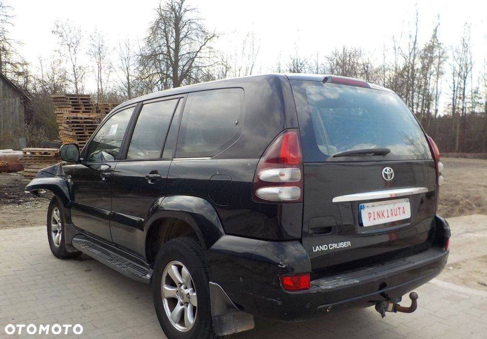 Toyota Land Cruiser - 17