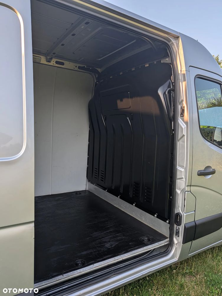 Opel Movano - 12