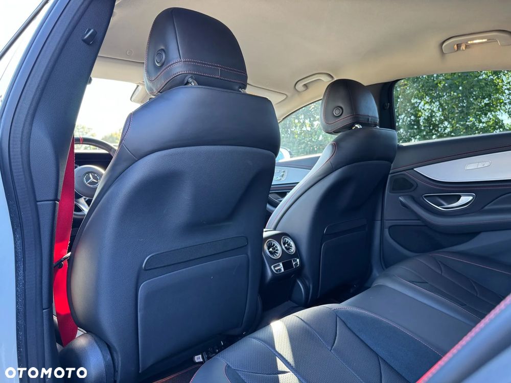 Mercedes-Benz CLS AMG 53 4Matic AMG Speedshift 9G-TRONIC - 37