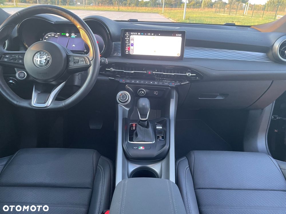 Alfa Romeo Tonale 1.5 T4 GSE mHEV Tributo Italiano DCT - 11