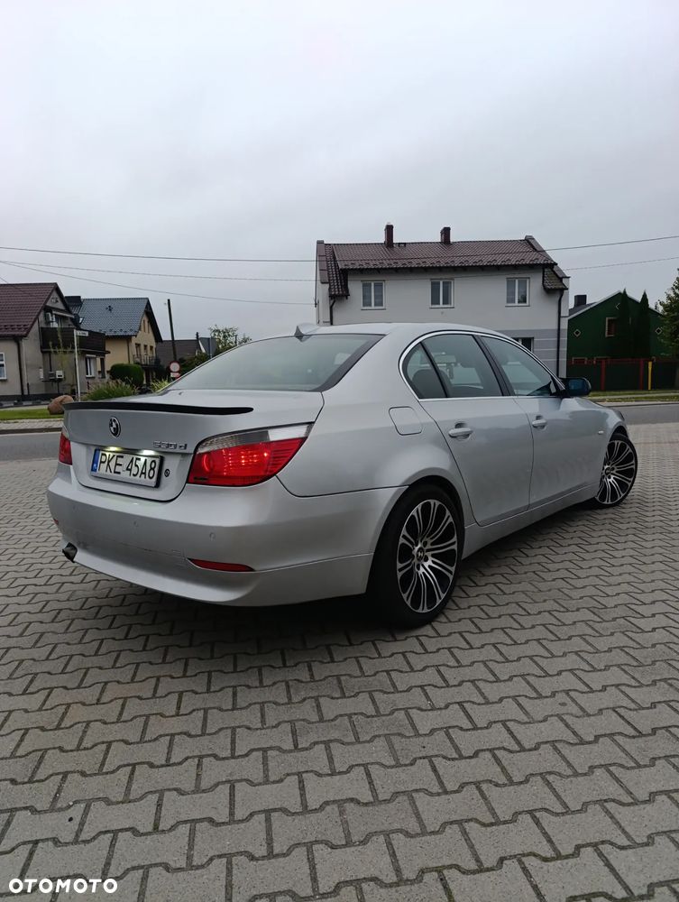 BMW Seria 5 - 11