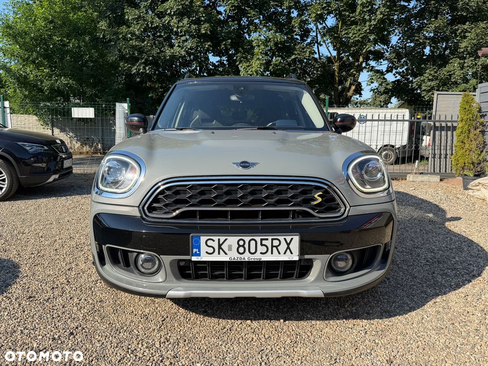MINI Countryman Cooper SE ALL4 John Cooper Works Trim - 3