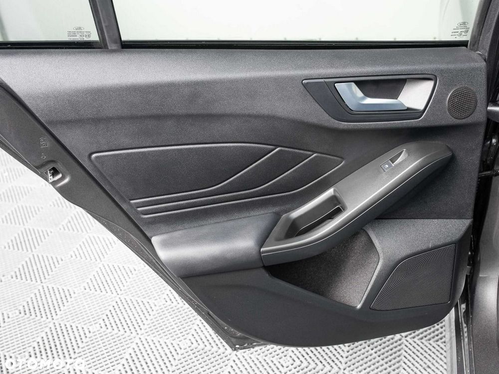 Ford Focus 2.3 EcoBoost ST X - 24