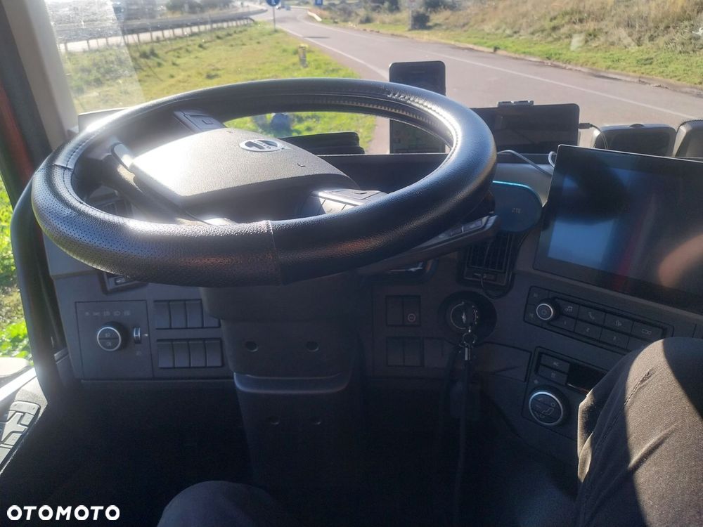 Volvo FM460 + Kassbohrer Metago Pro /  Intago TT - 7