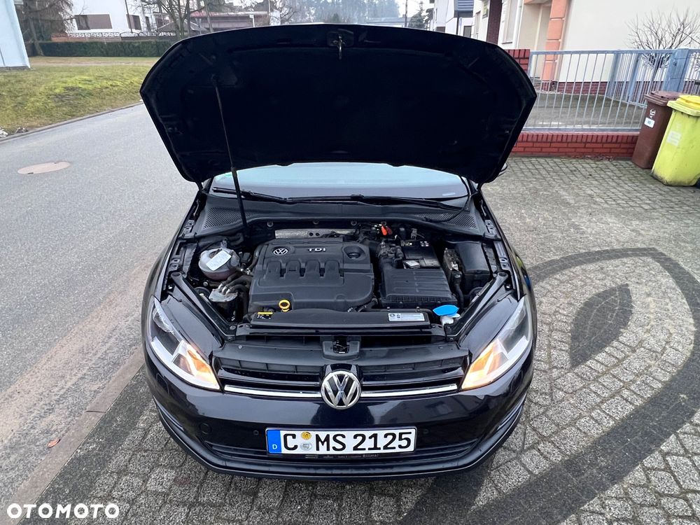 Volkswagen Golf 1.6 TDI BlueMotion Technology Comfortline - 33