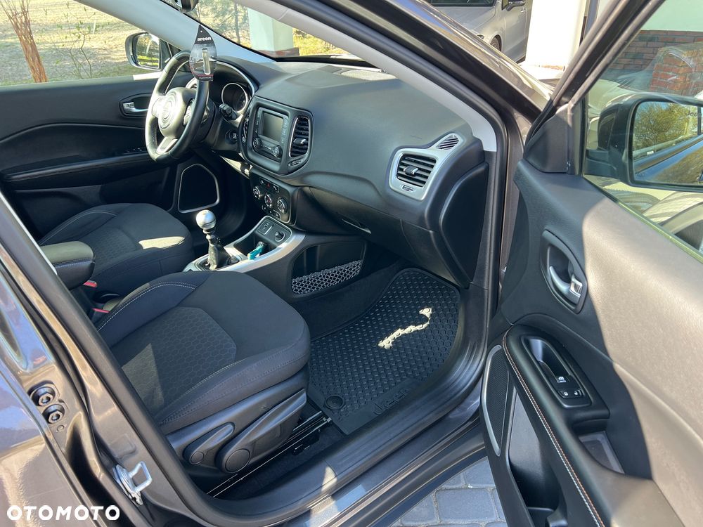 Jeep Compass 1.4 MultiAir Longitude - 10