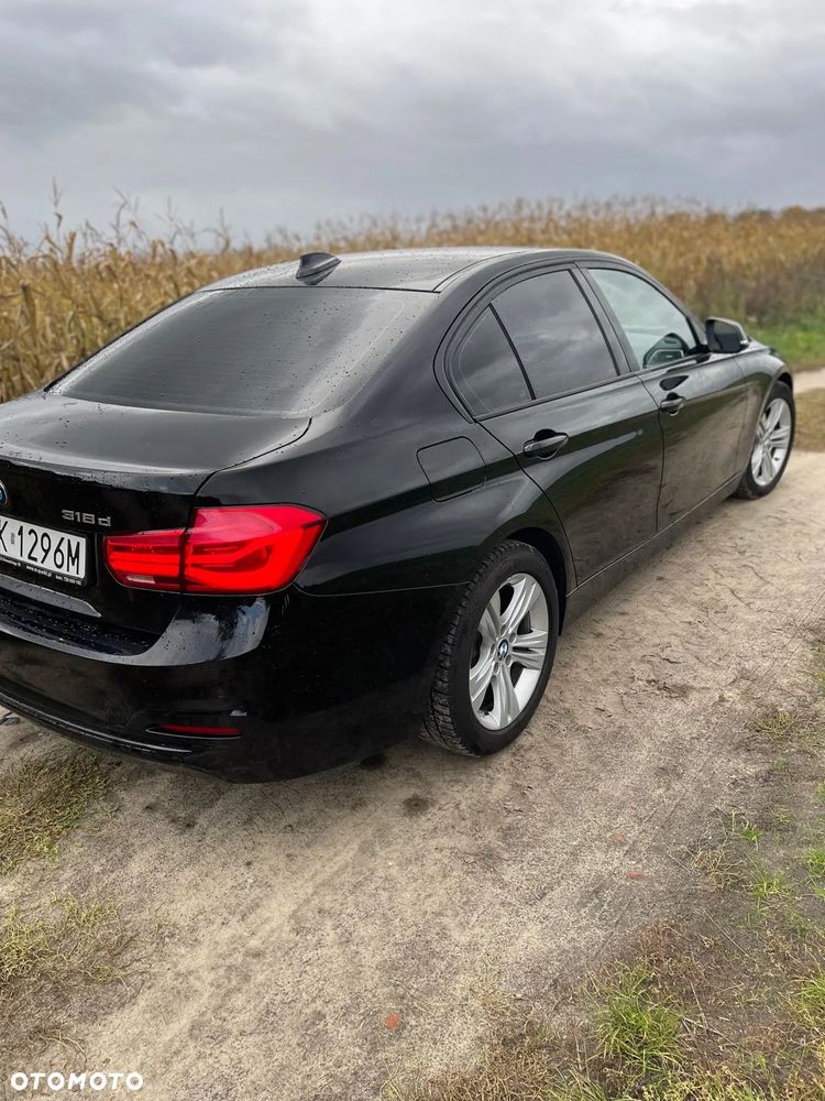 BMW Seria 3 318d Sport Line - 7