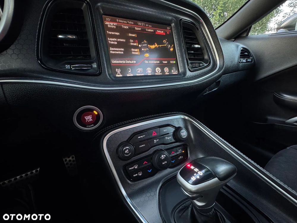 Dodge Challenger ver-automatik-srt-392 - 15