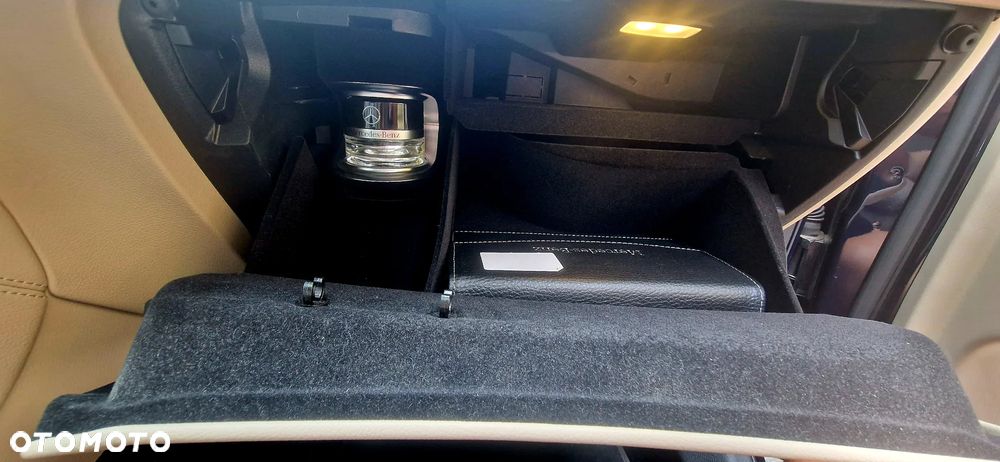 Mercedes-Benz EQC 400 4-Matic - 15
