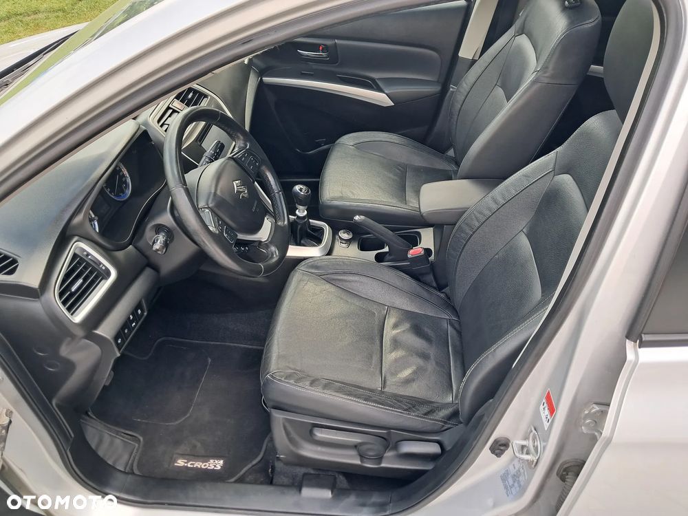 Suzuki S-Cross - 20