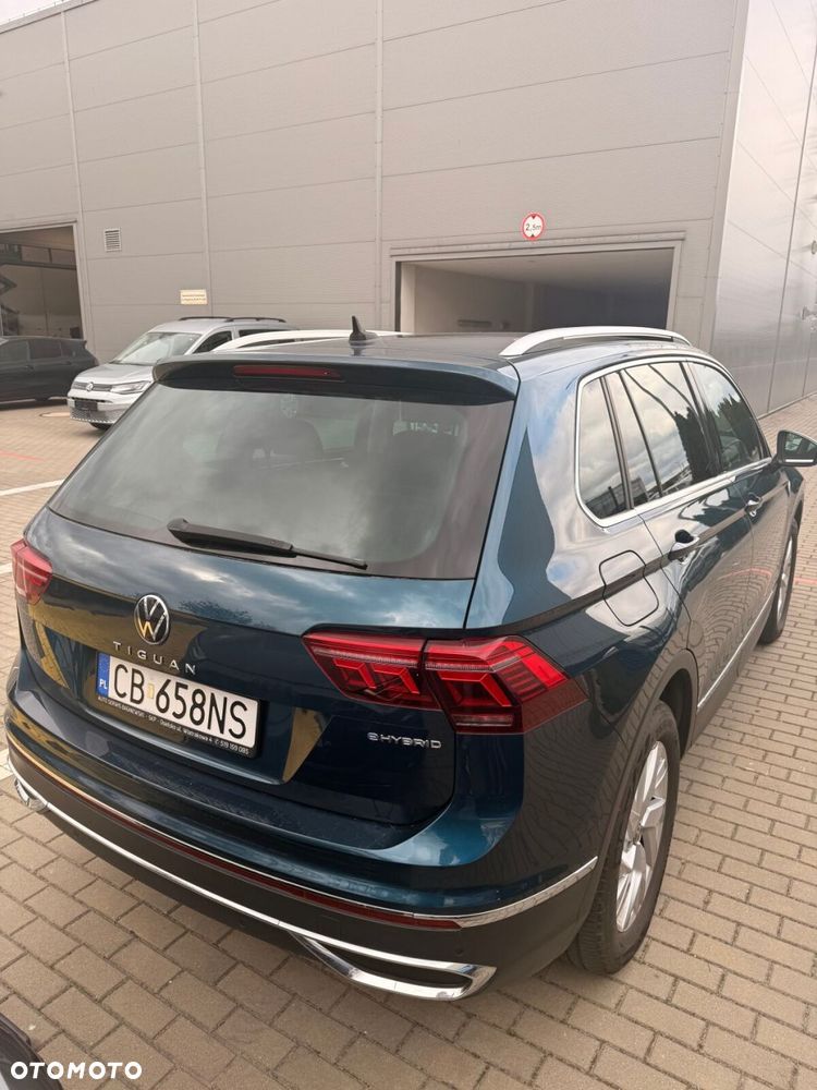 Volkswagen Tiguan - 2
