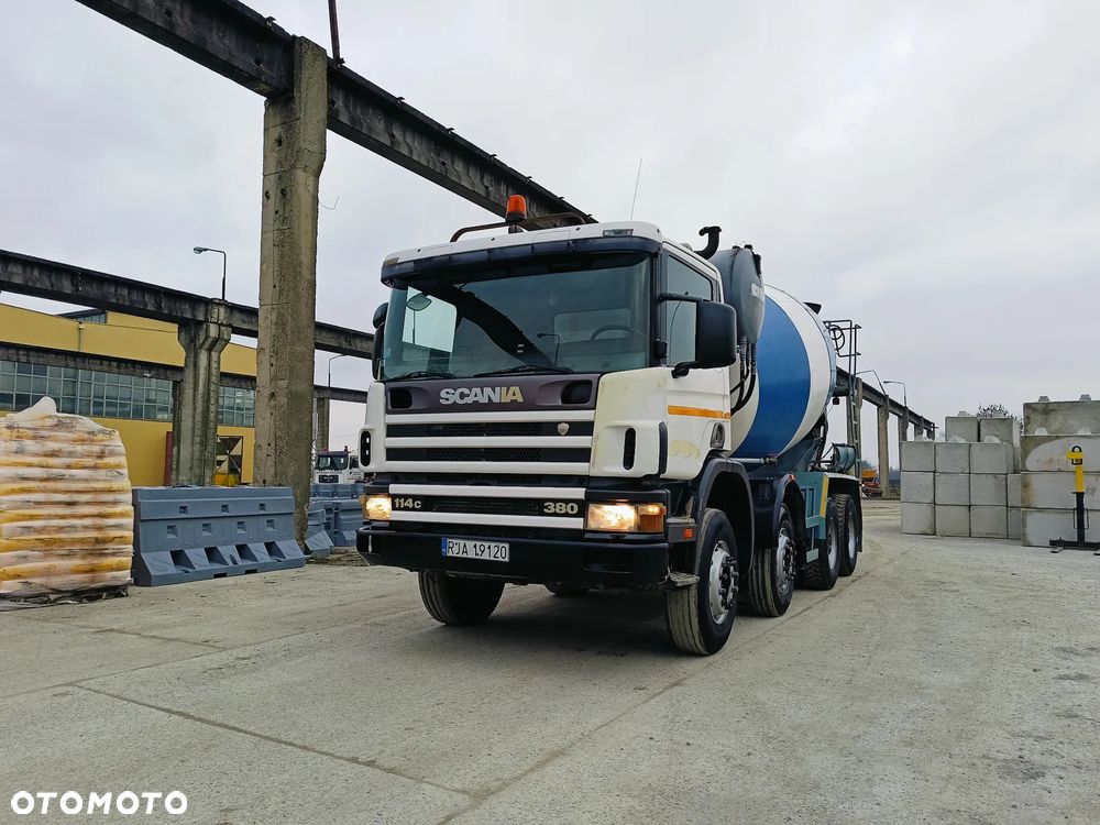 Scania 114 CB 8X4 - 2