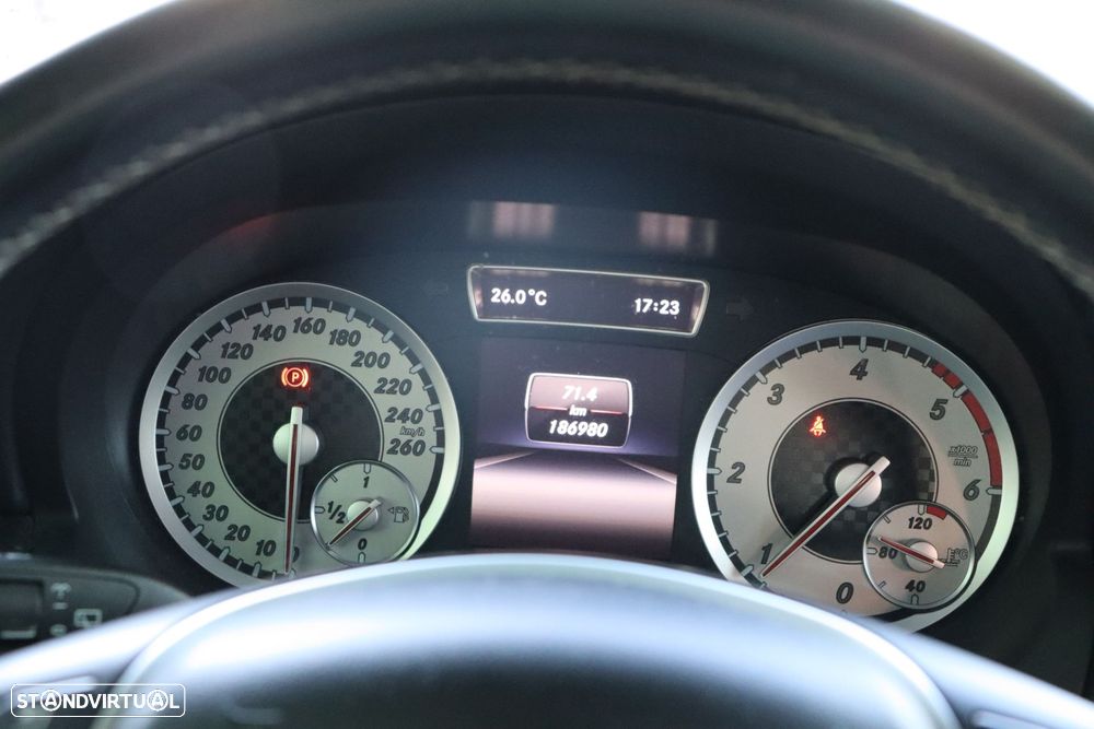 Mercedes-Benz A 180 CDi BE Urban - 10