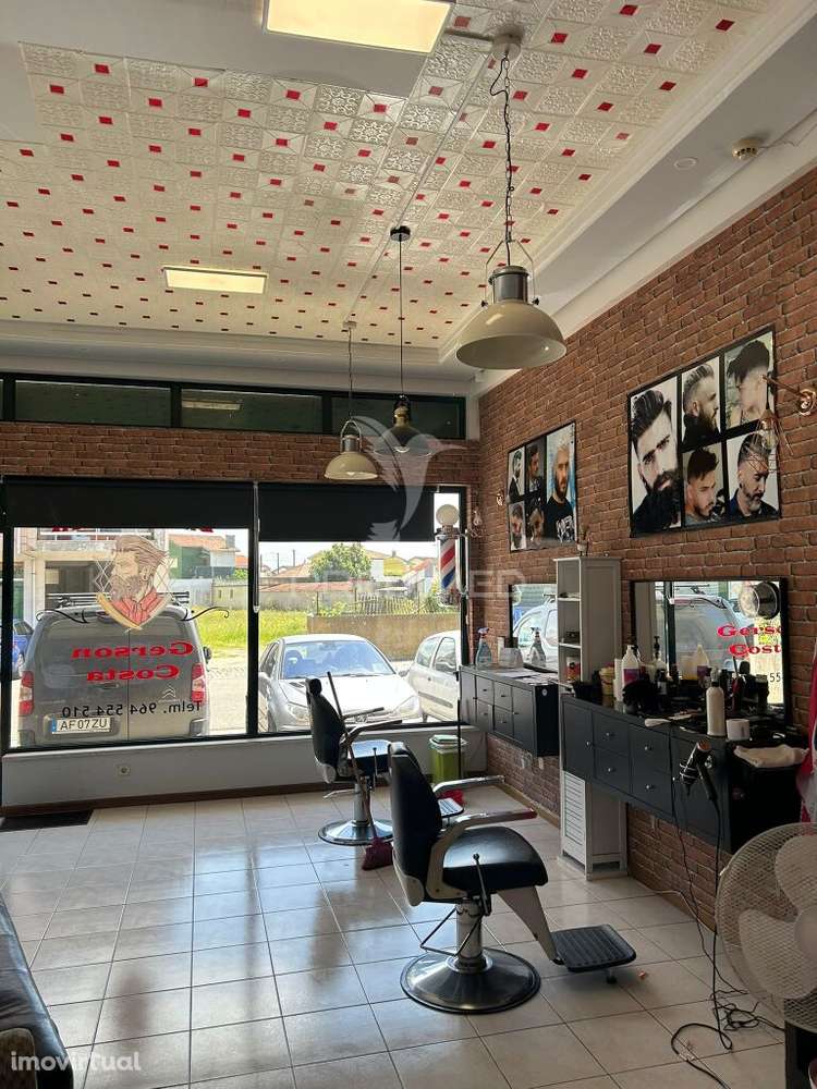 Trespasse de barbearia , Gafanha da Nazaré - Grande imagem: 3/7