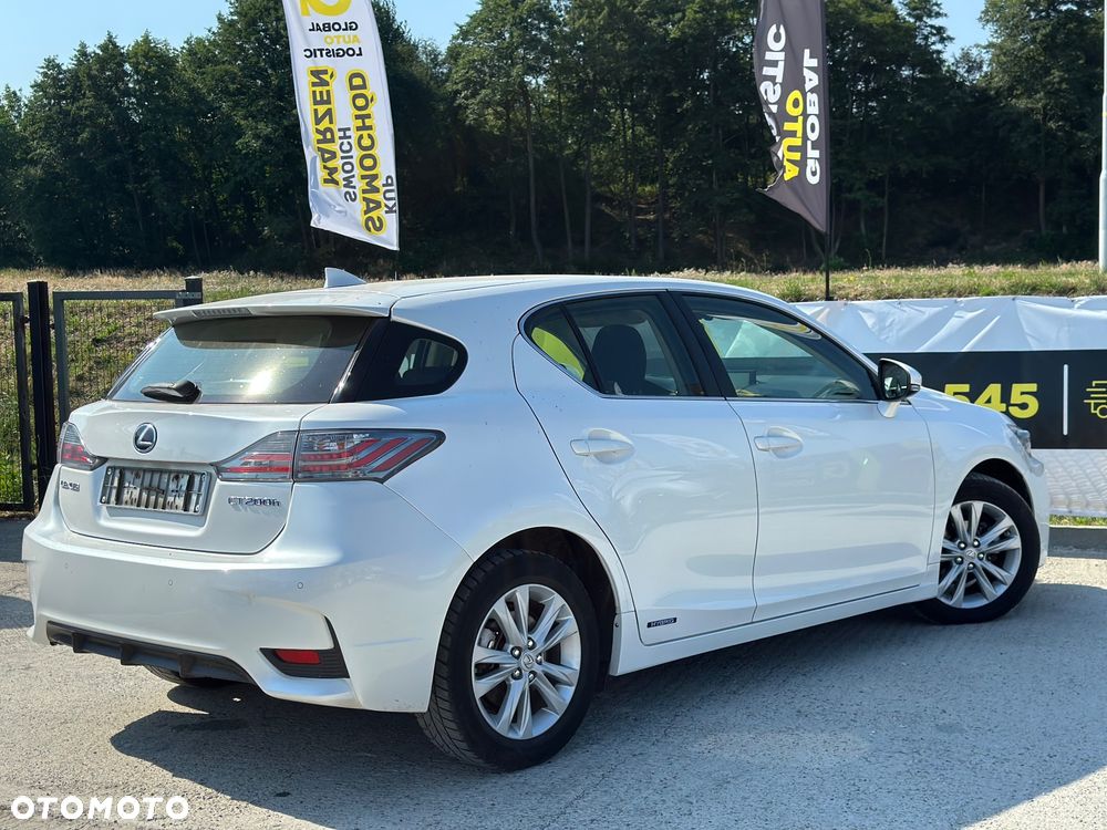 Lexus CT - 6