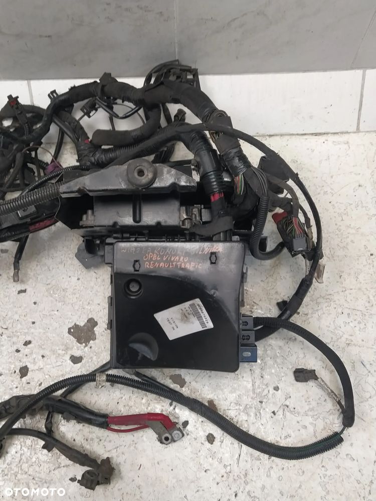 OPEL VIVARO RENAULT TRAFIC  WIĄZKA INSTALACJA PRZEWODY KABLE KOMORY SILNIKA GRODZI SKRZYNKA BEZPIECZNIKÓW ORYGINAŁ - 5