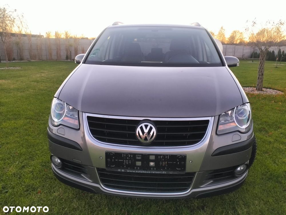 Volkswagen Touran 2.0 TDI DPF Cross DSG - 5