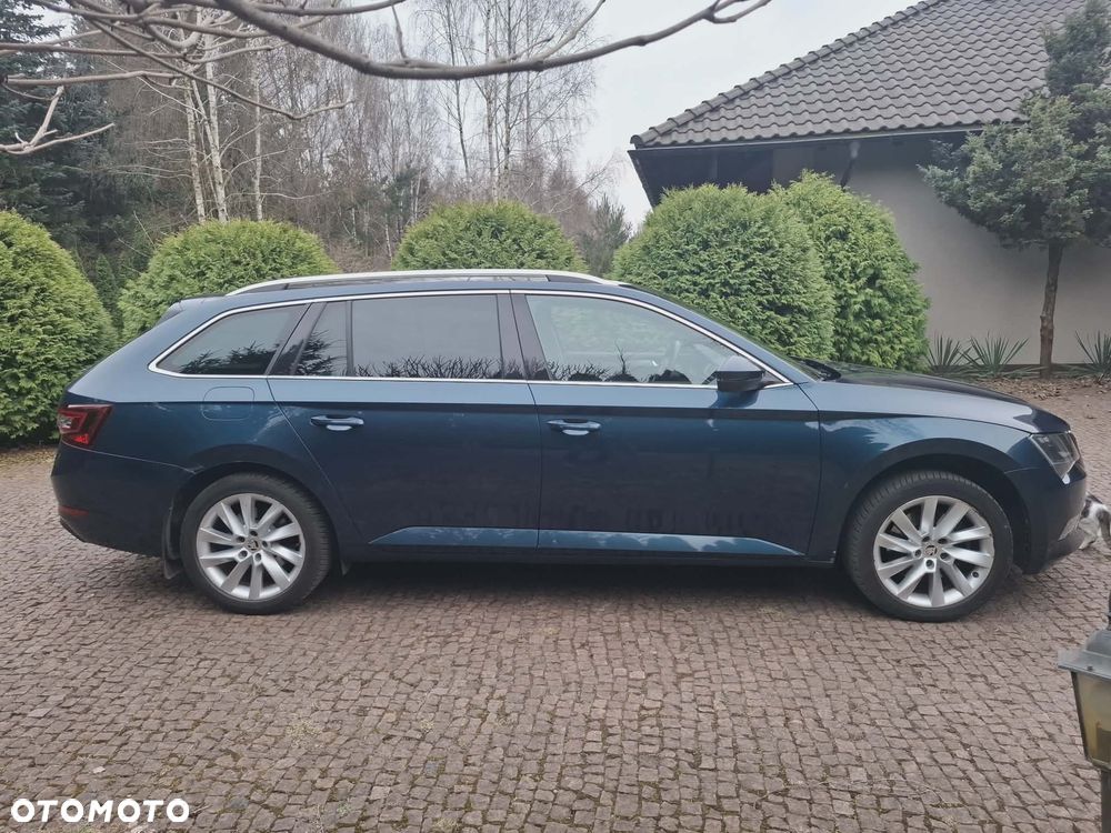 Skoda Superb 2.0 TDI Ambition DSG - 4
