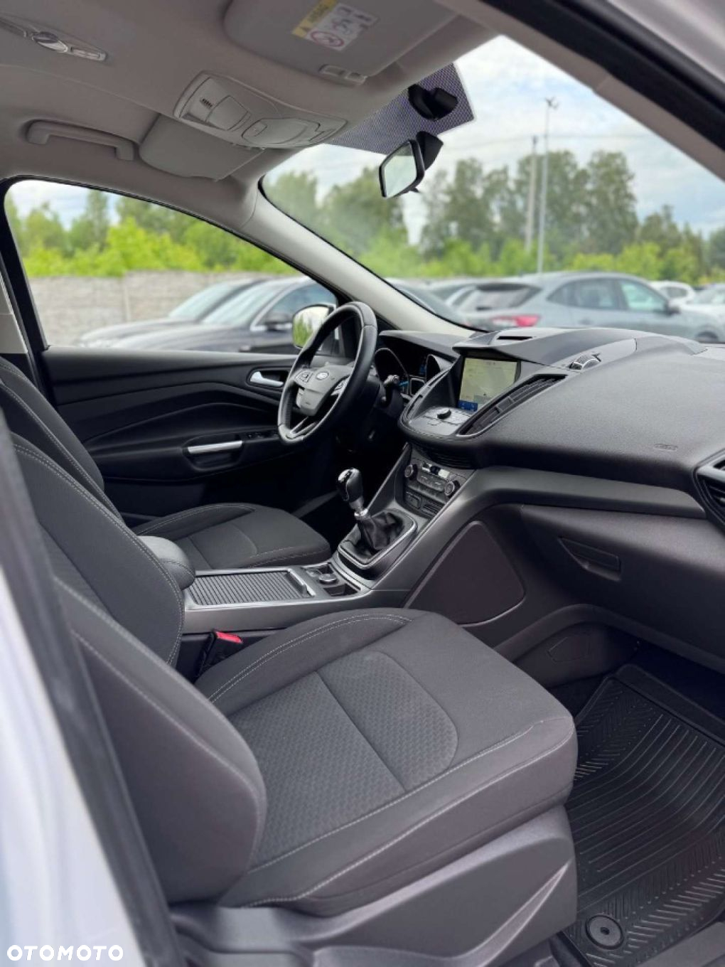 Ford Kuga 1.5 EcoBoost 2x4 Cool & Connect - 40