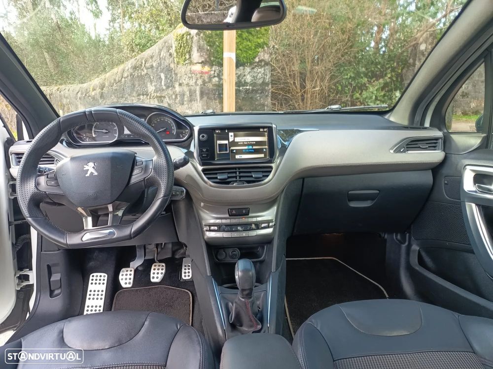 Peugeot 208 1.6 BlueHDi Allure - 11