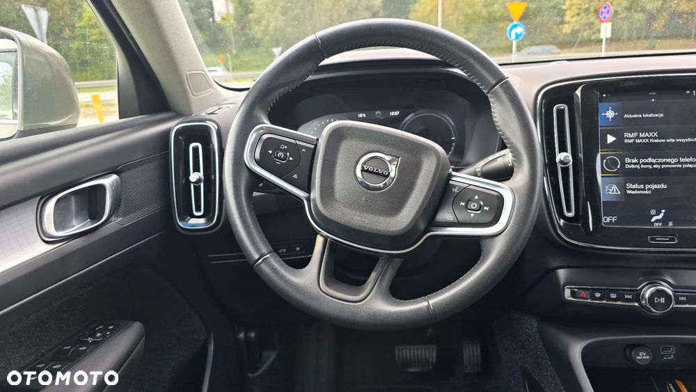 Volvo XC 40 T5 Plug-In Hybrid Momentum Pro - 18