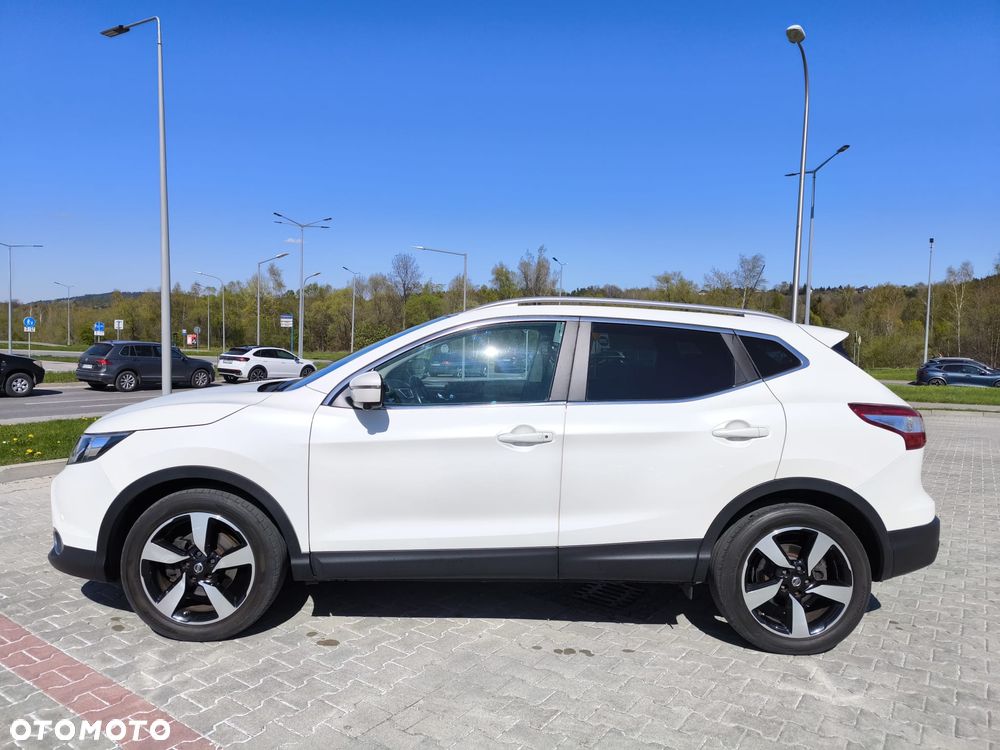 Nissan Qashqai 1.5 dCi N-Connecta - 30