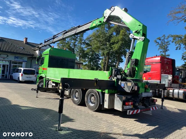 Mercedes-Benz Arocs 2551 6x4 skrzynia / żuraw HMF 4020-k5 /sterowany radiowo/ 2014 r z Niemiec - 9
