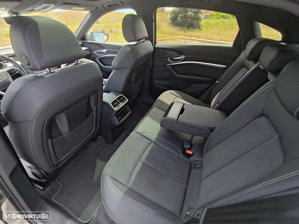 Audi e-tron Sportback 50 quattro - 36