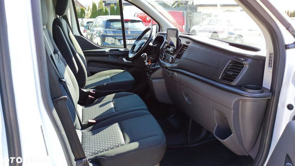 Ford Transit Custom - 6
