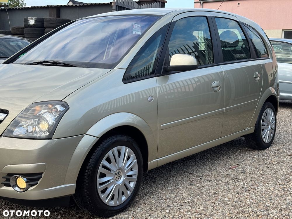 Opel Meriva 1.6 16V Cosmo - 4