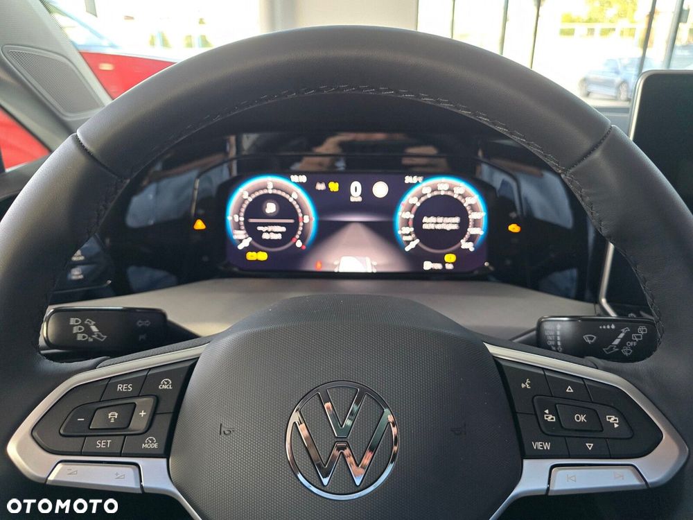 Volkswagen Golf - 16