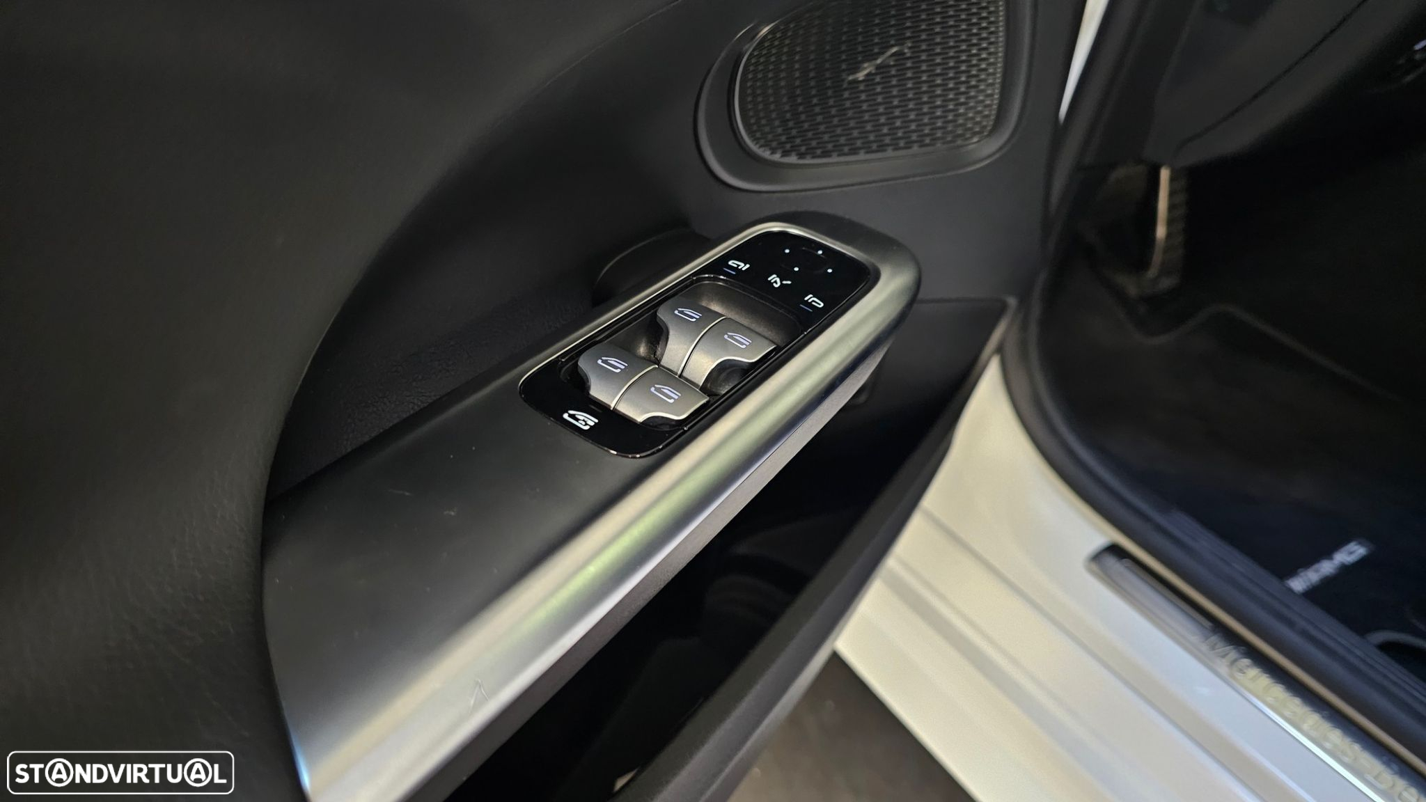 Mercedes-Benz C 300 d AMG Line - 42