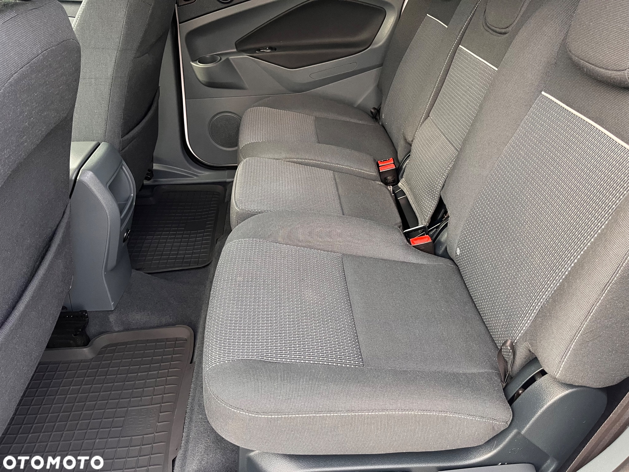 Ford Grand C-MAX 1.0 EcoBoost Start-Stopp-System Business Edition - 19
