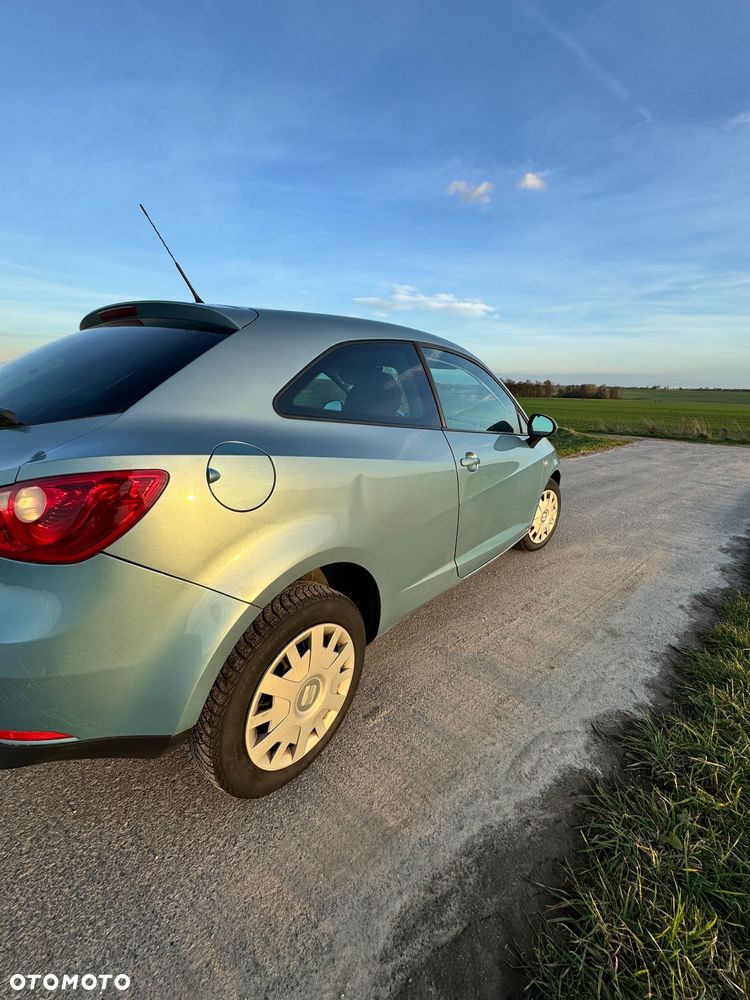 Seat Ibiza SC 1.6 16V Style - 5