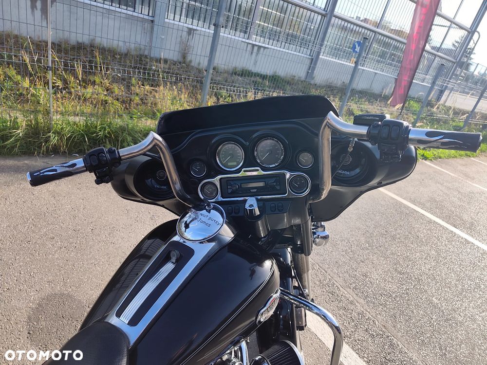 Harley-Davidson Touring Electra Glide - 24