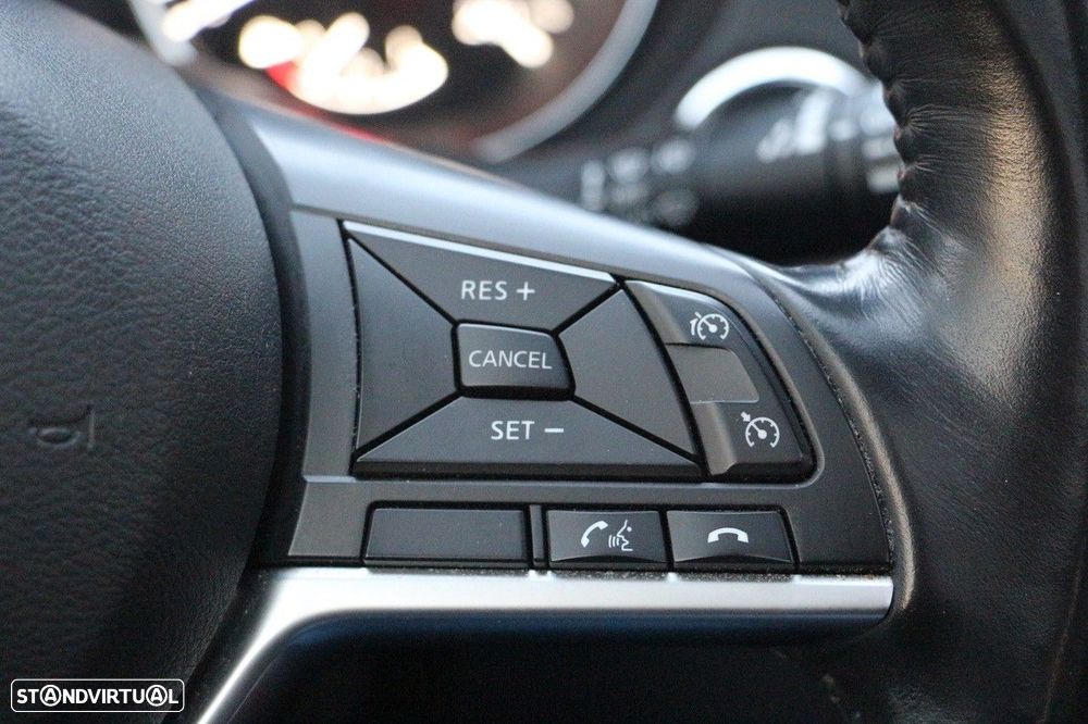 Nissan X-Trail 1.3 DIG-T Tekna 7L DCT - 26