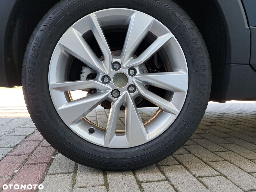 Volkswagen T-Cross - 19
