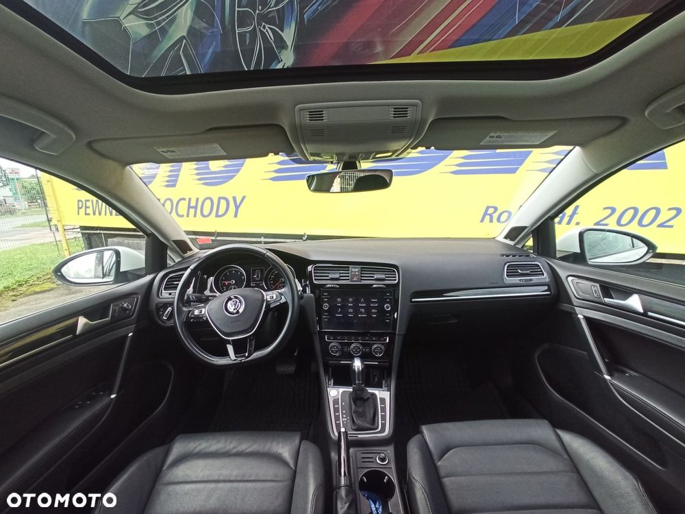 Volkswagen Golf - 14